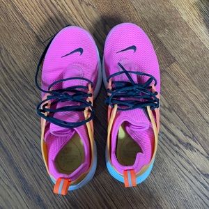 Nike shoes, warn only a few times, size 7